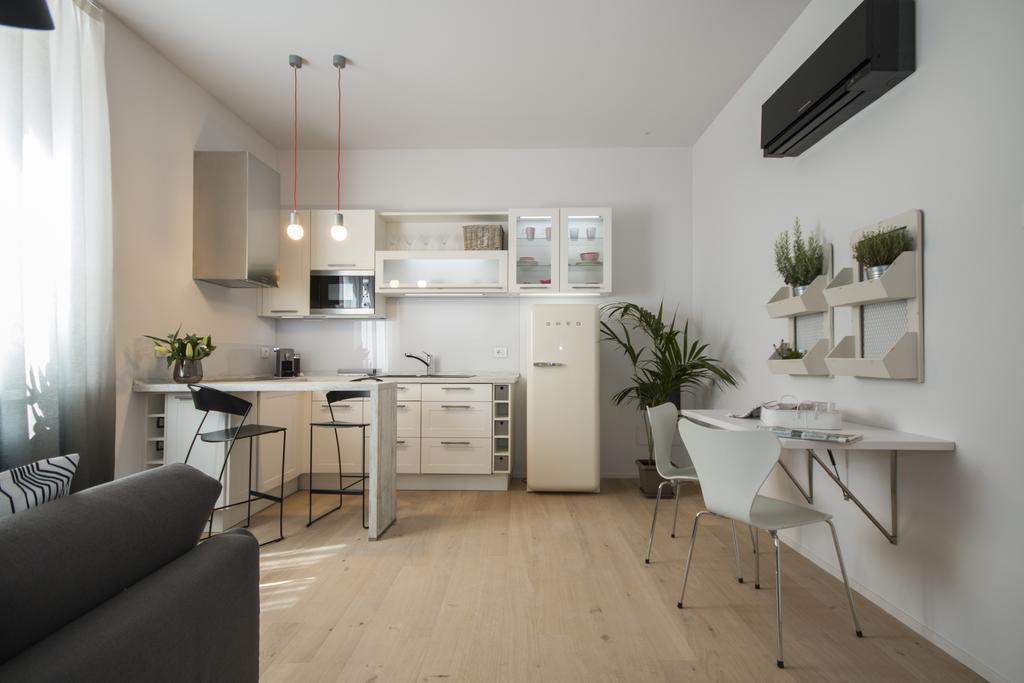 Cavour 51 Διαμέρισμα Lecco Εξωτερικό φωτογραφία