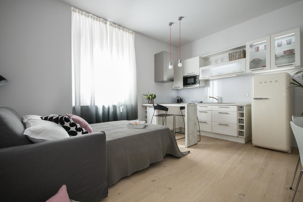 Cavour 51 Διαμέρισμα Lecco Εξωτερικό φωτογραφία