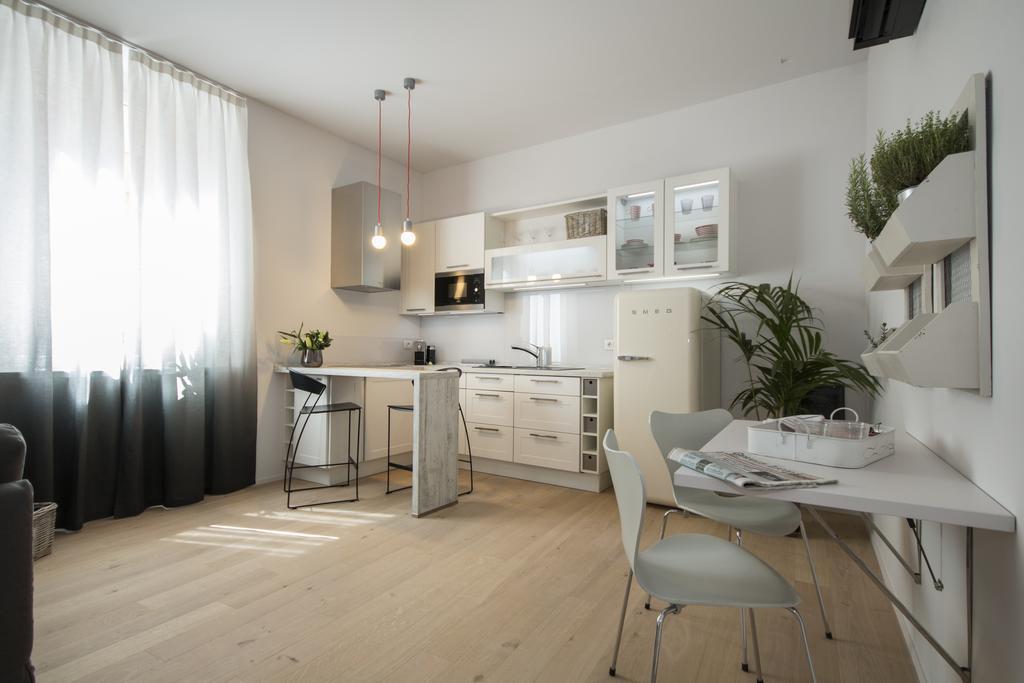 Cavour 51 Διαμέρισμα Lecco Εξωτερικό φωτογραφία